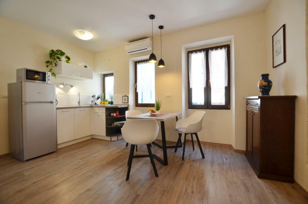 רוביני Bruno Apartment מראה חיצוני תמונה
