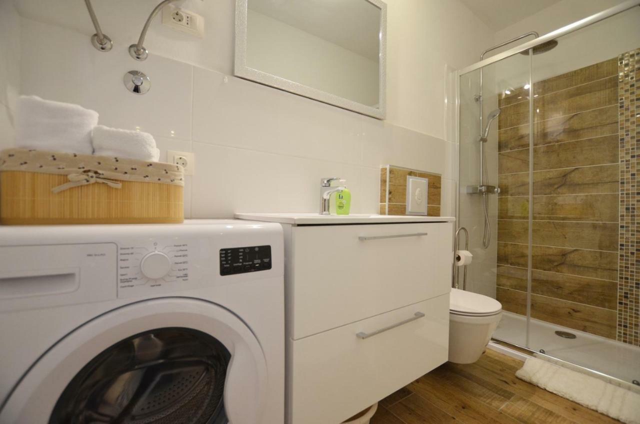 רוביני Bruno Apartment מראה חיצוני תמונה